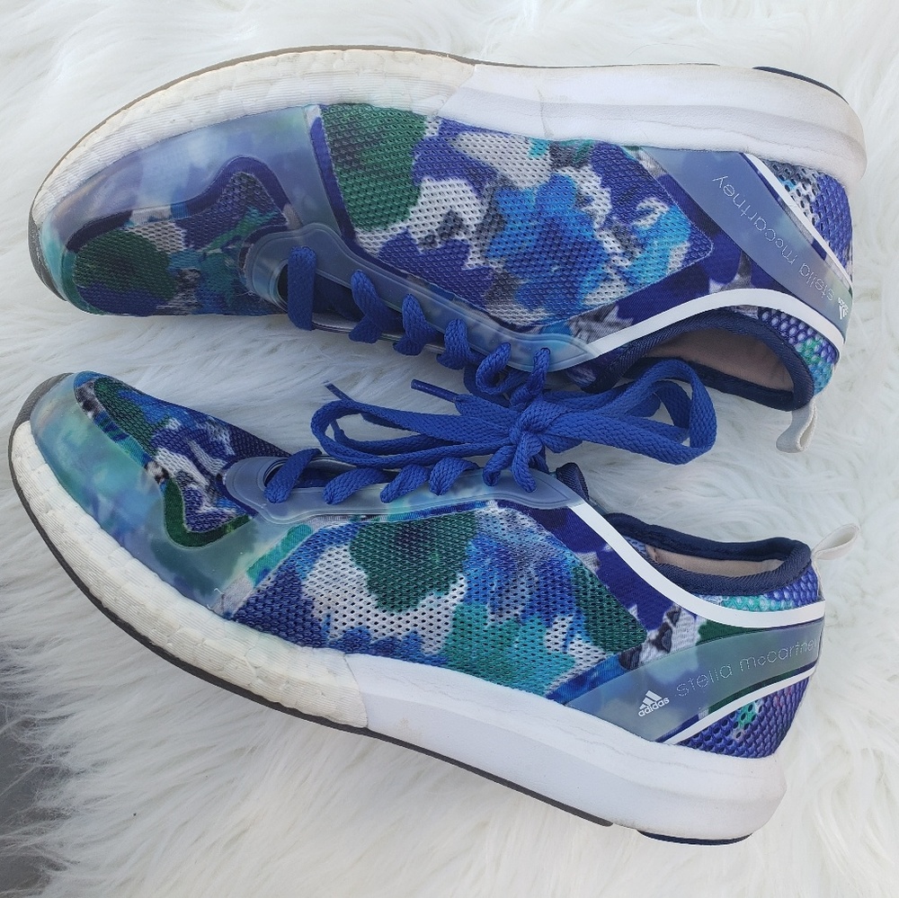 Stella McCartney Adidas Tennis shoe 7 no insoles